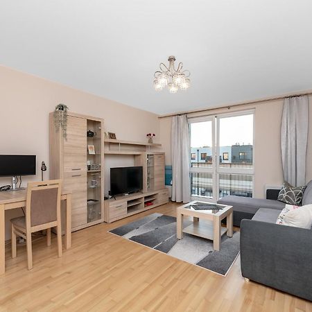 Cozy Corner: Apartment With Wifi And Private Balcony 弗罗茨瓦夫 外观 照片