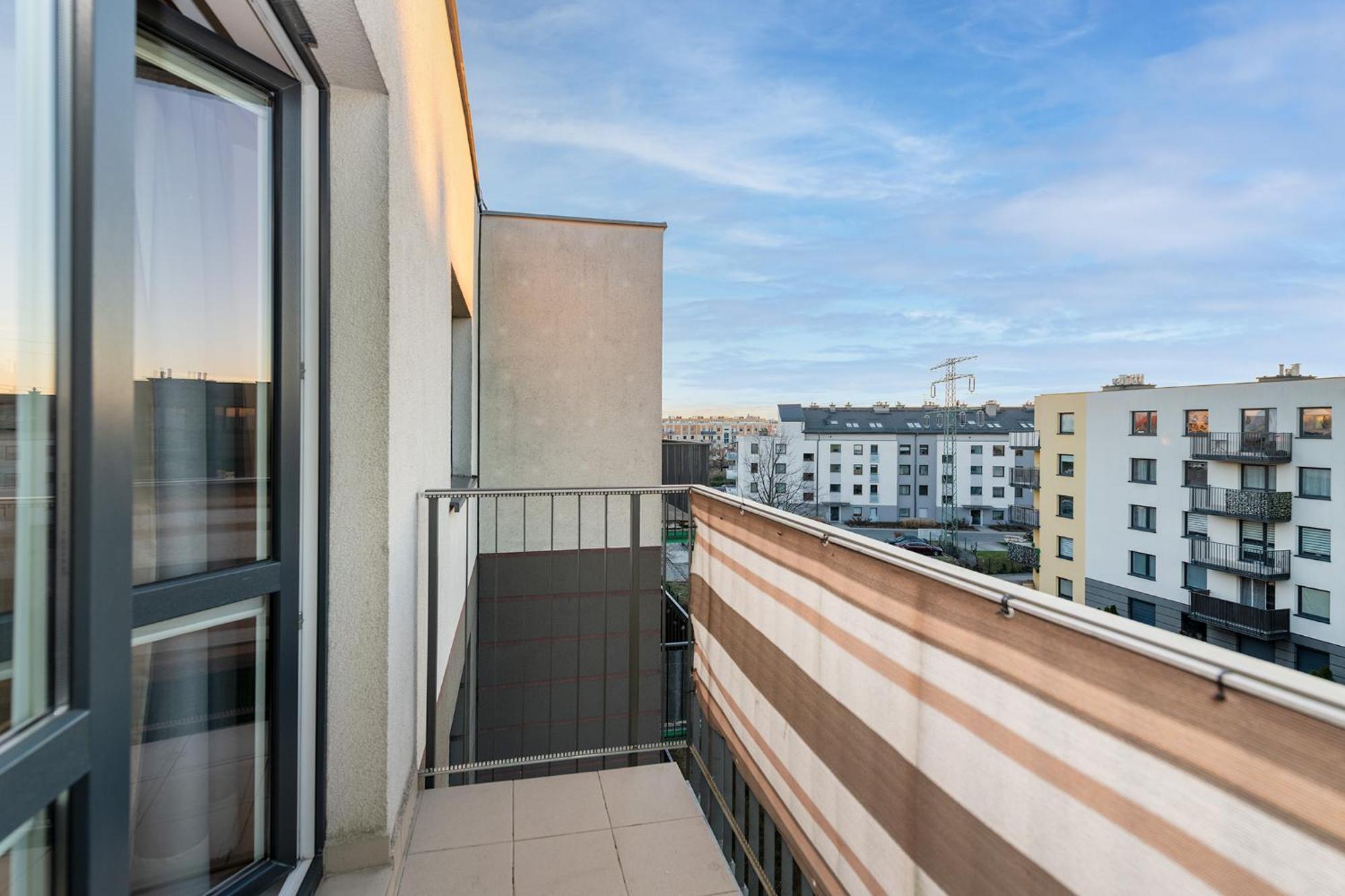 Cozy Corner: Apartment With Wifi And Private Balcony 弗罗茨瓦夫 外观 照片